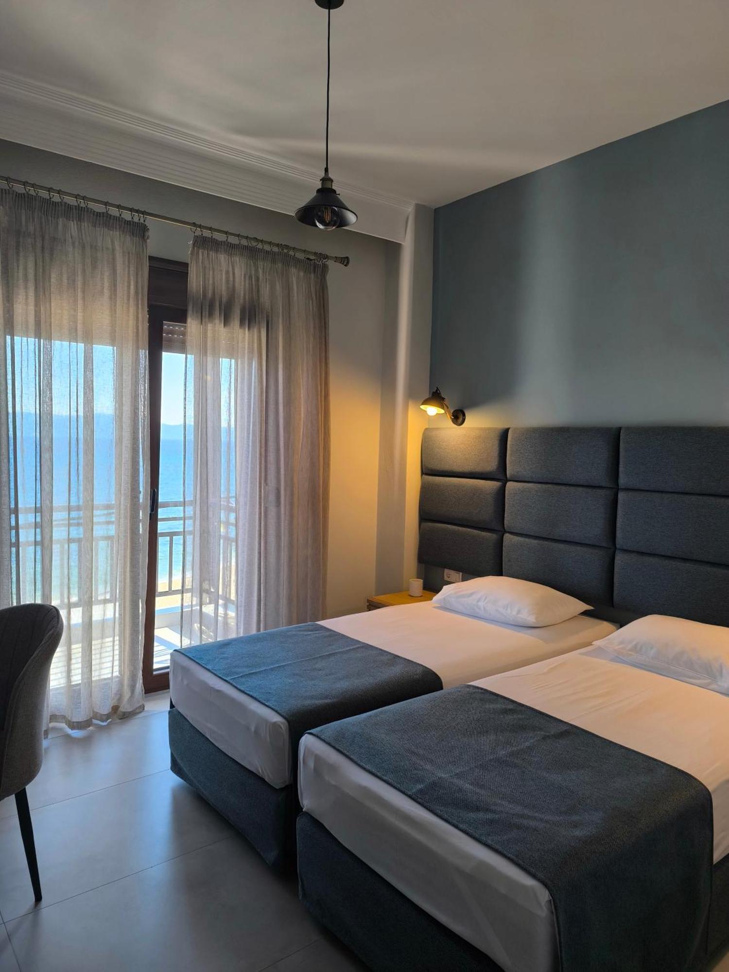 Maria Rooms To Let Ouranoupoli Dış mekan fotoğraf