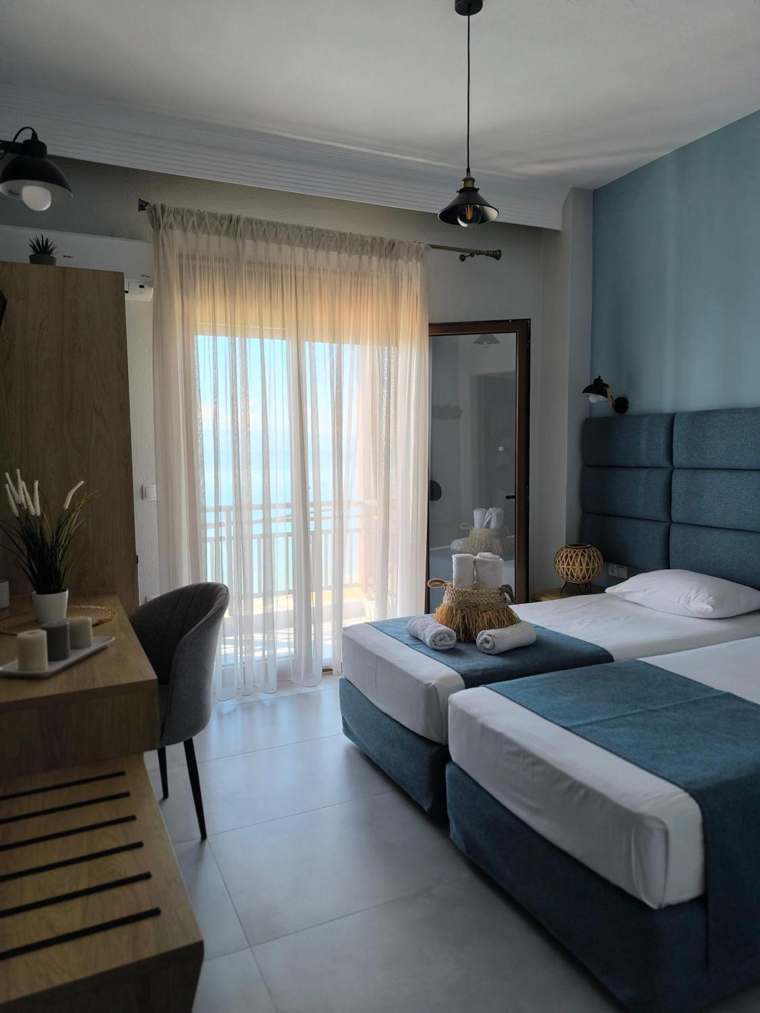 Maria Rooms To Let Ouranoupoli Dış mekan fotoğraf